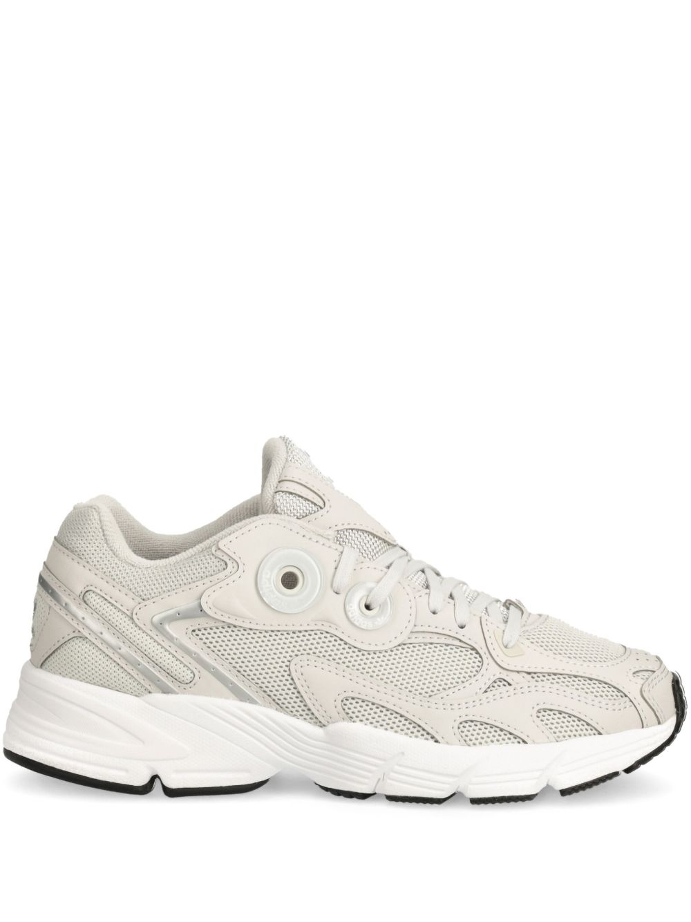 adidas Astir 运动鞋 - 灰色