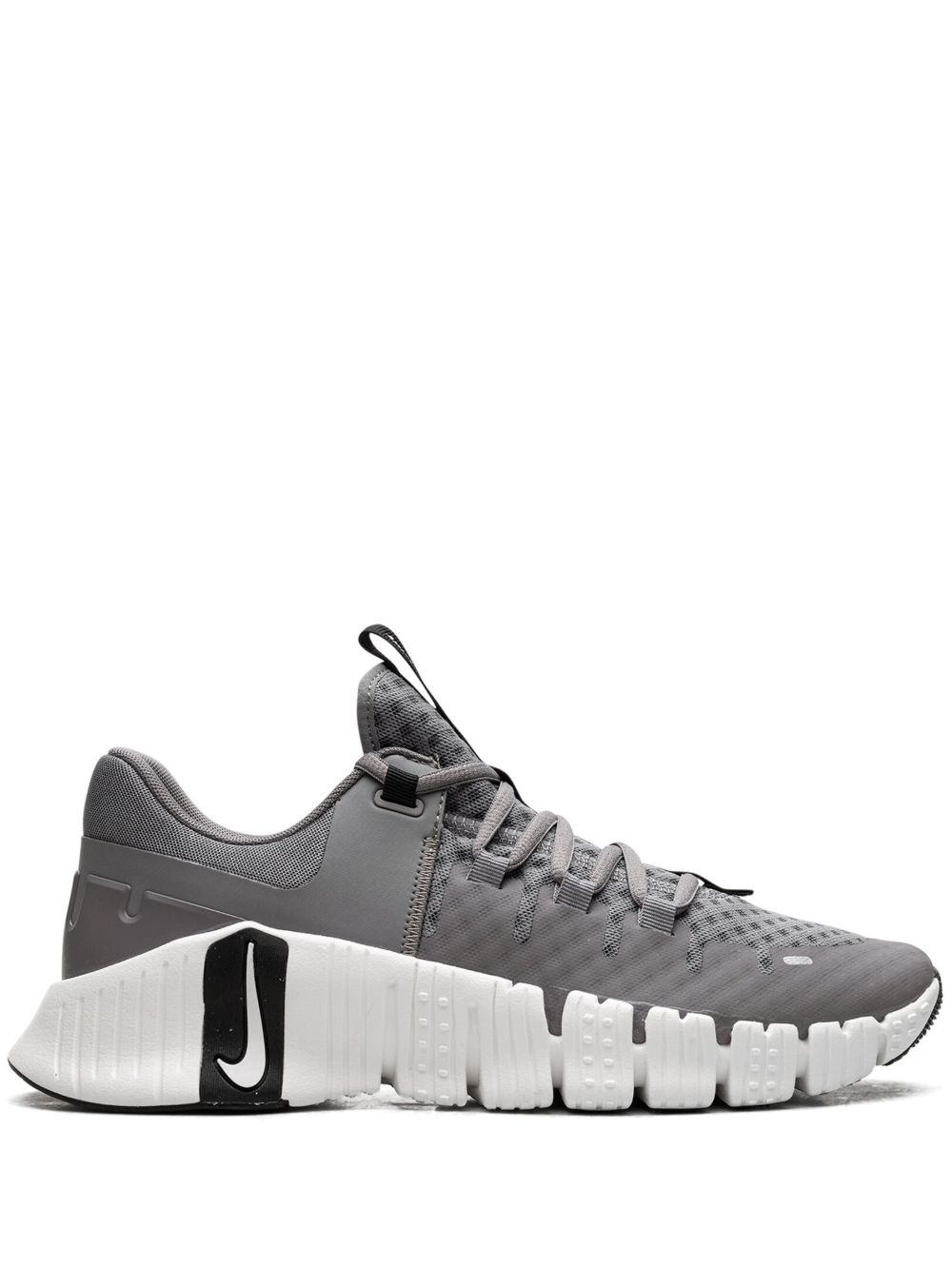 Nike Free Metcon 5 TB Gunsmoke 运动鞋 - 灰色