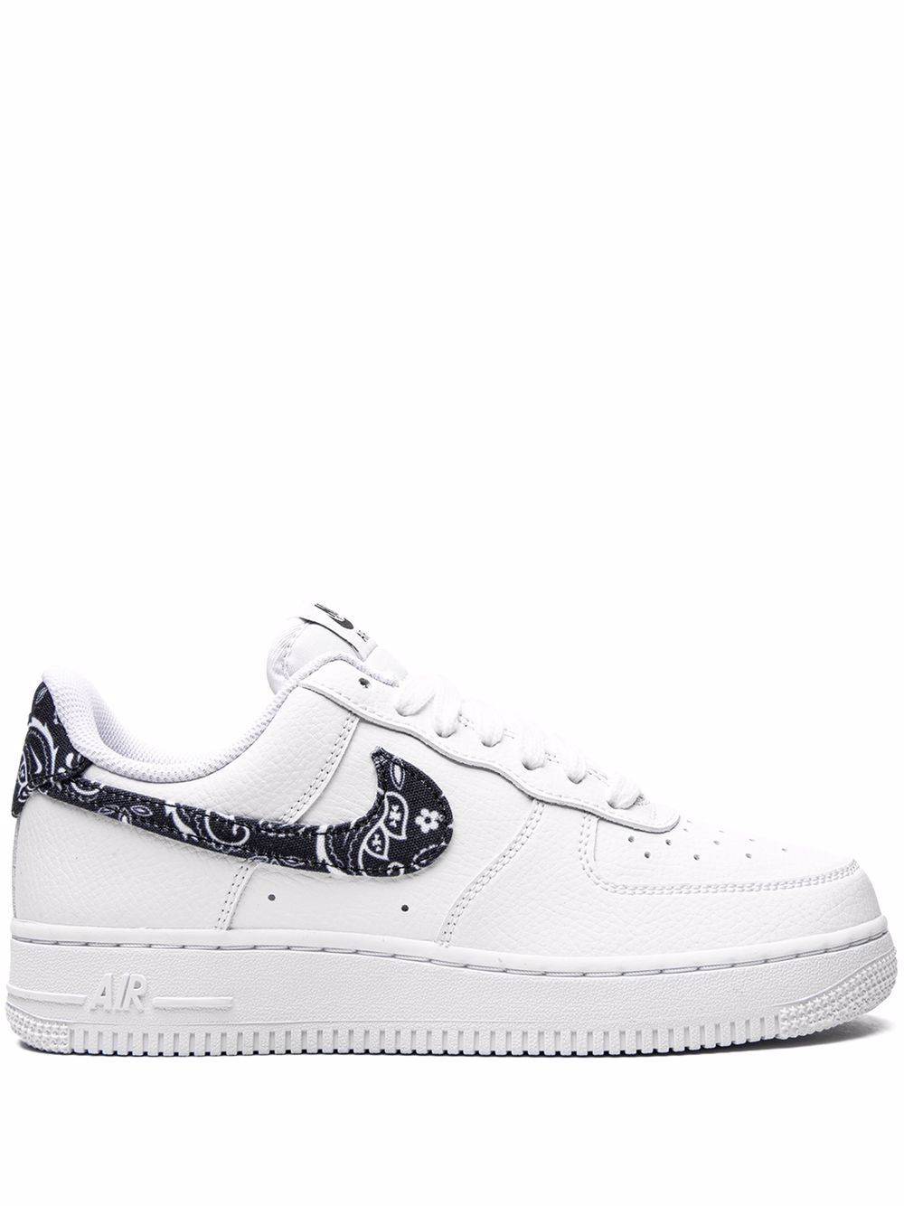 Nike Air Force 1 '07 ESS 运动鞋 - 白色