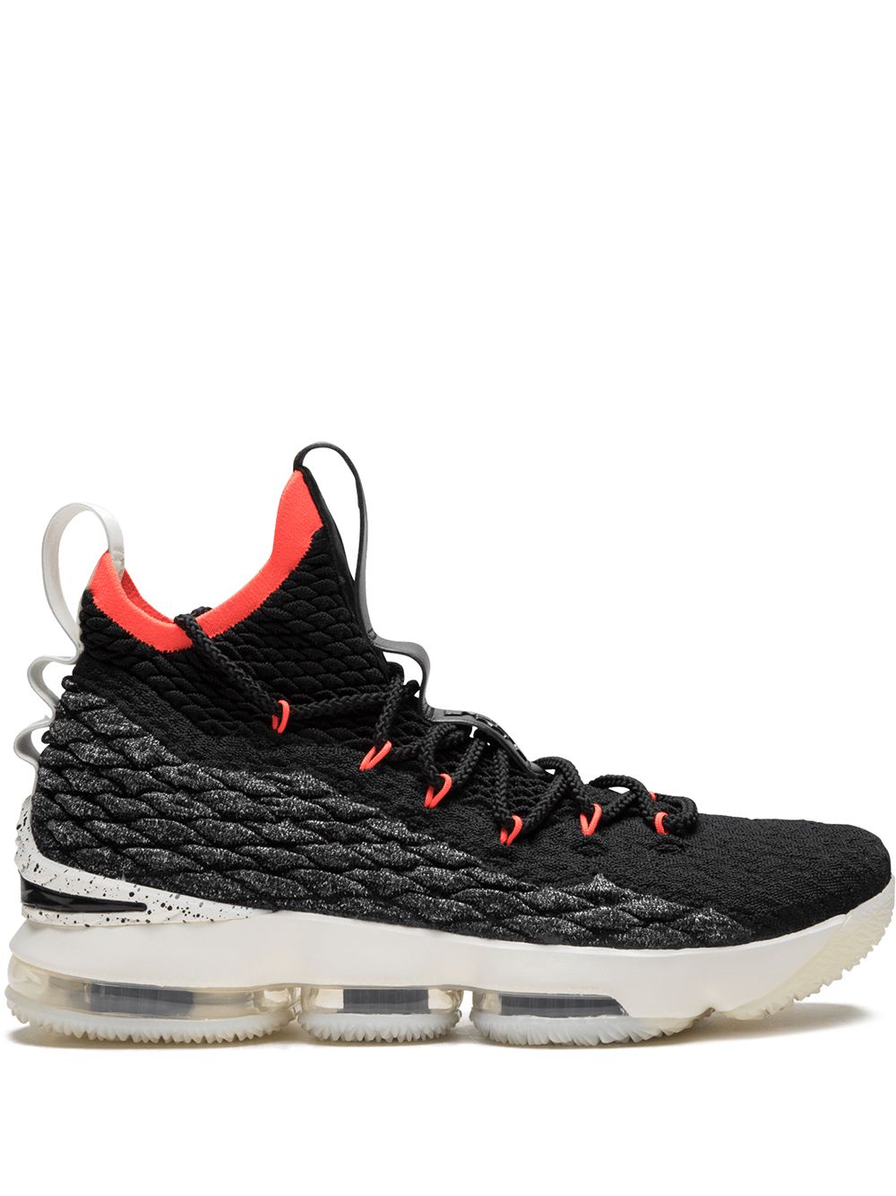 Nike Lebron 15运动鞋 - 黑色