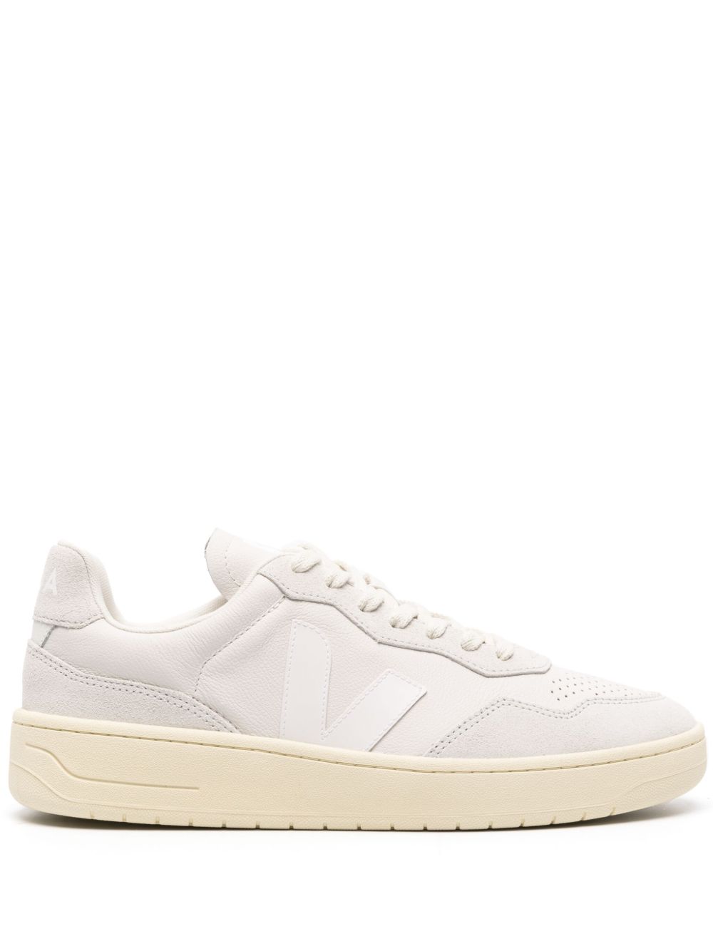 VEJA V-90 皮质运动鞋 - 白色