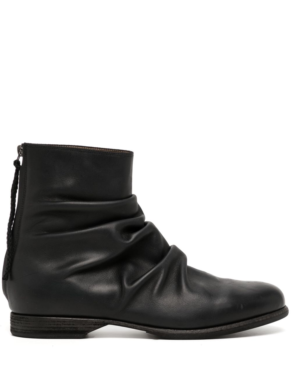 Yohji Yamamoto 褶饰细节皮质短靴 - 黑色