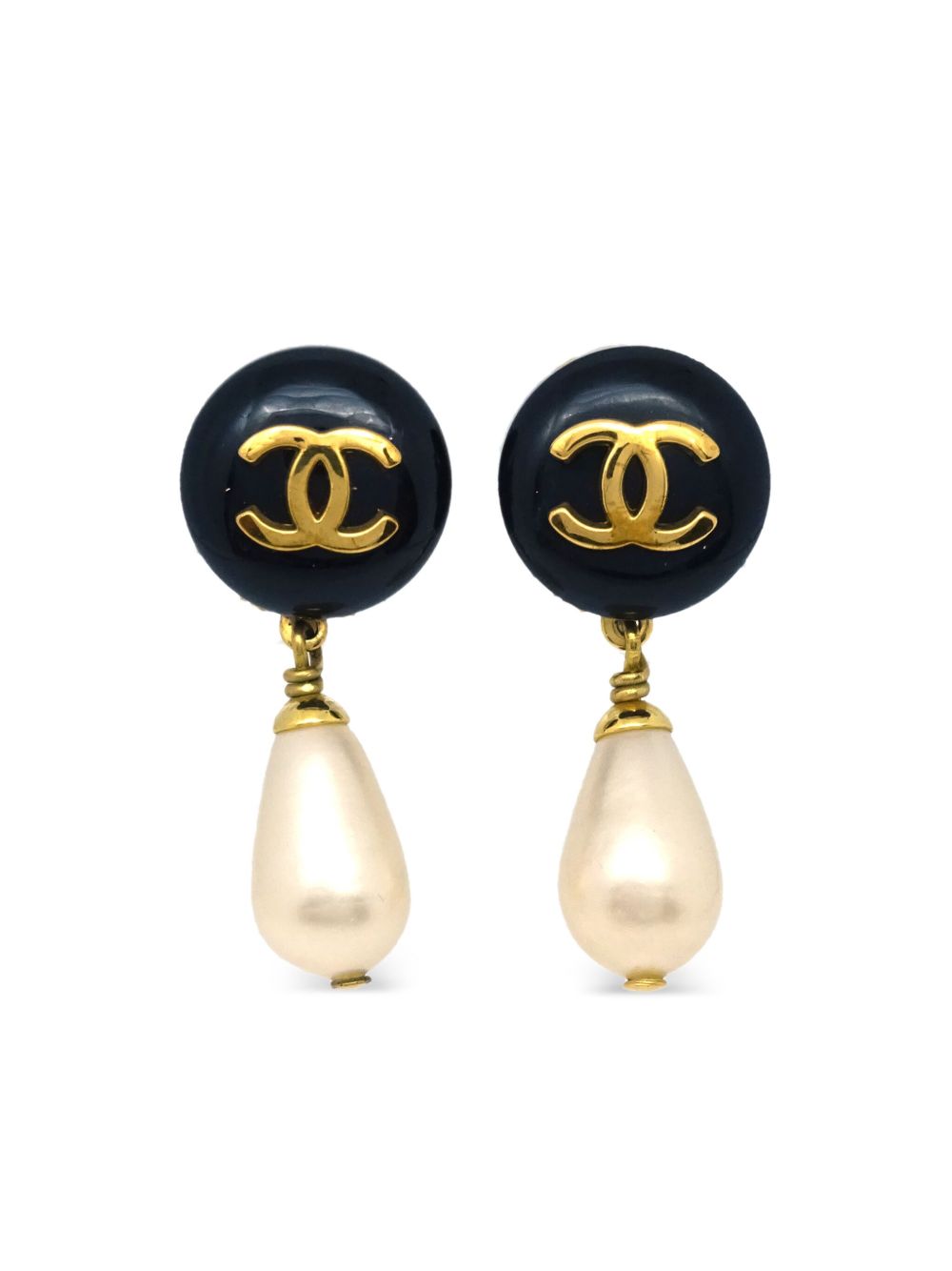 CHANEL Pre-Owned CC 纽扣吊饰人造珍珠夹扣式耳环（1995年典藏款） - 金色