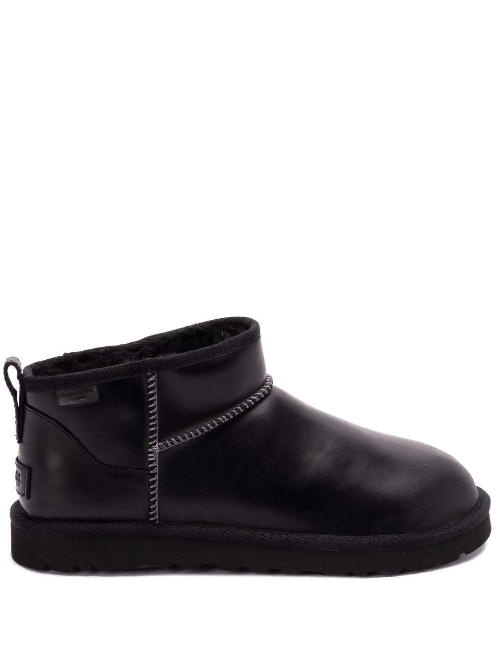 UGG Classic Ultra Mini 及踝靴 - 黑色