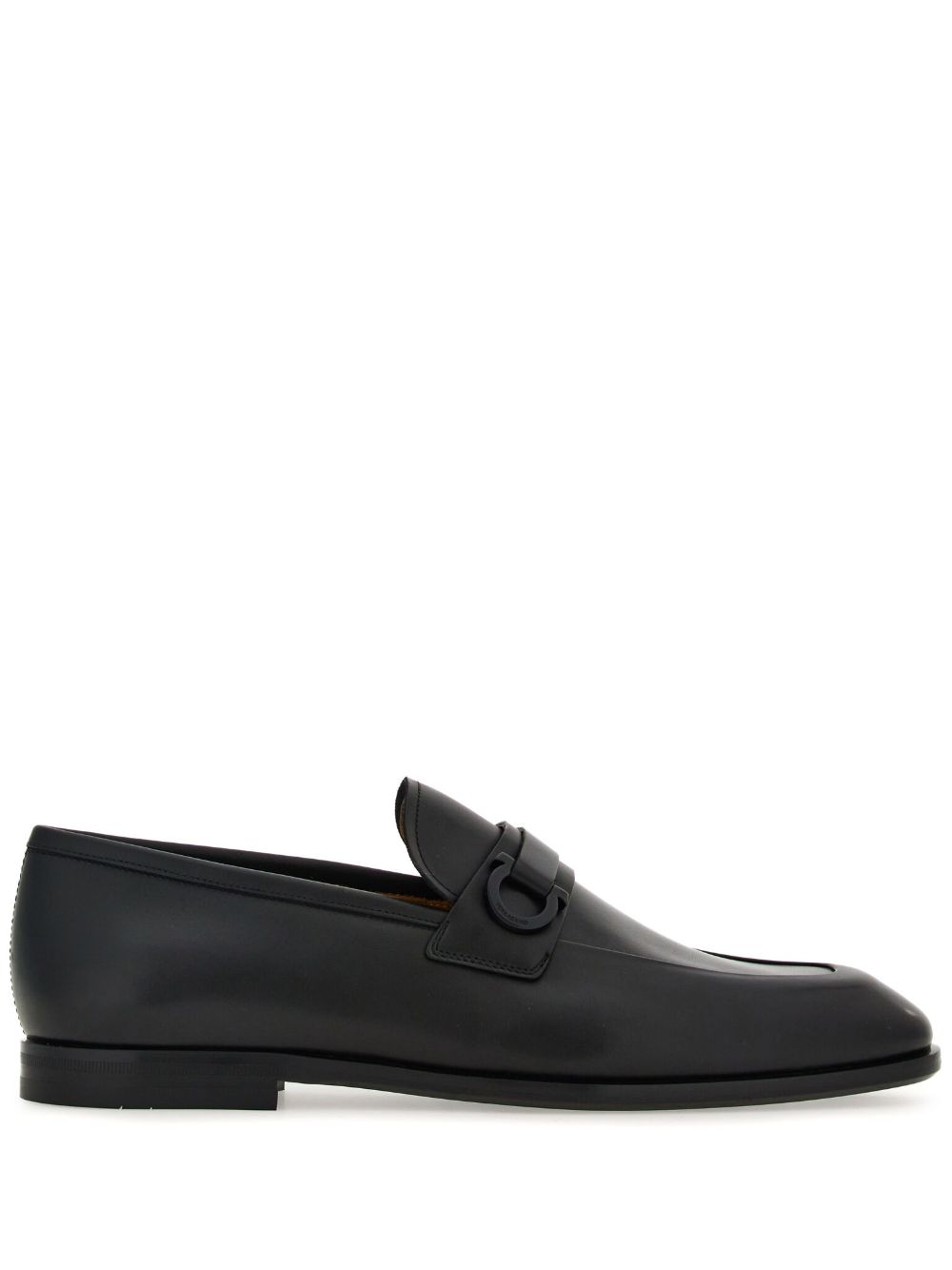 Ferragamo Gancini 扣环皮质乐福鞋 - 黑色