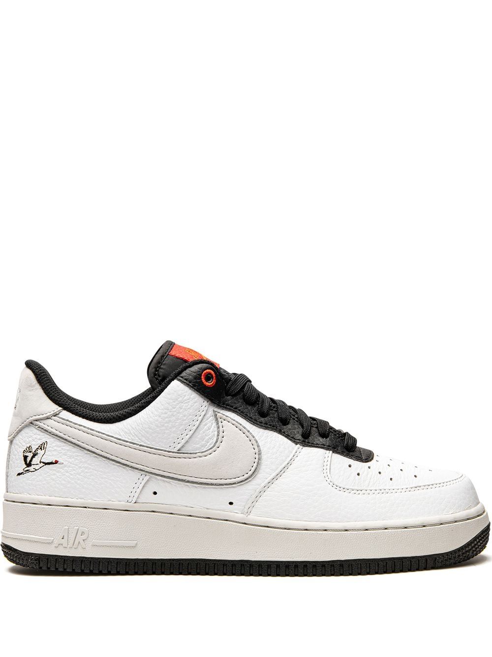 Nike Air Force 1 Low 系带运动鞋 - 白色
