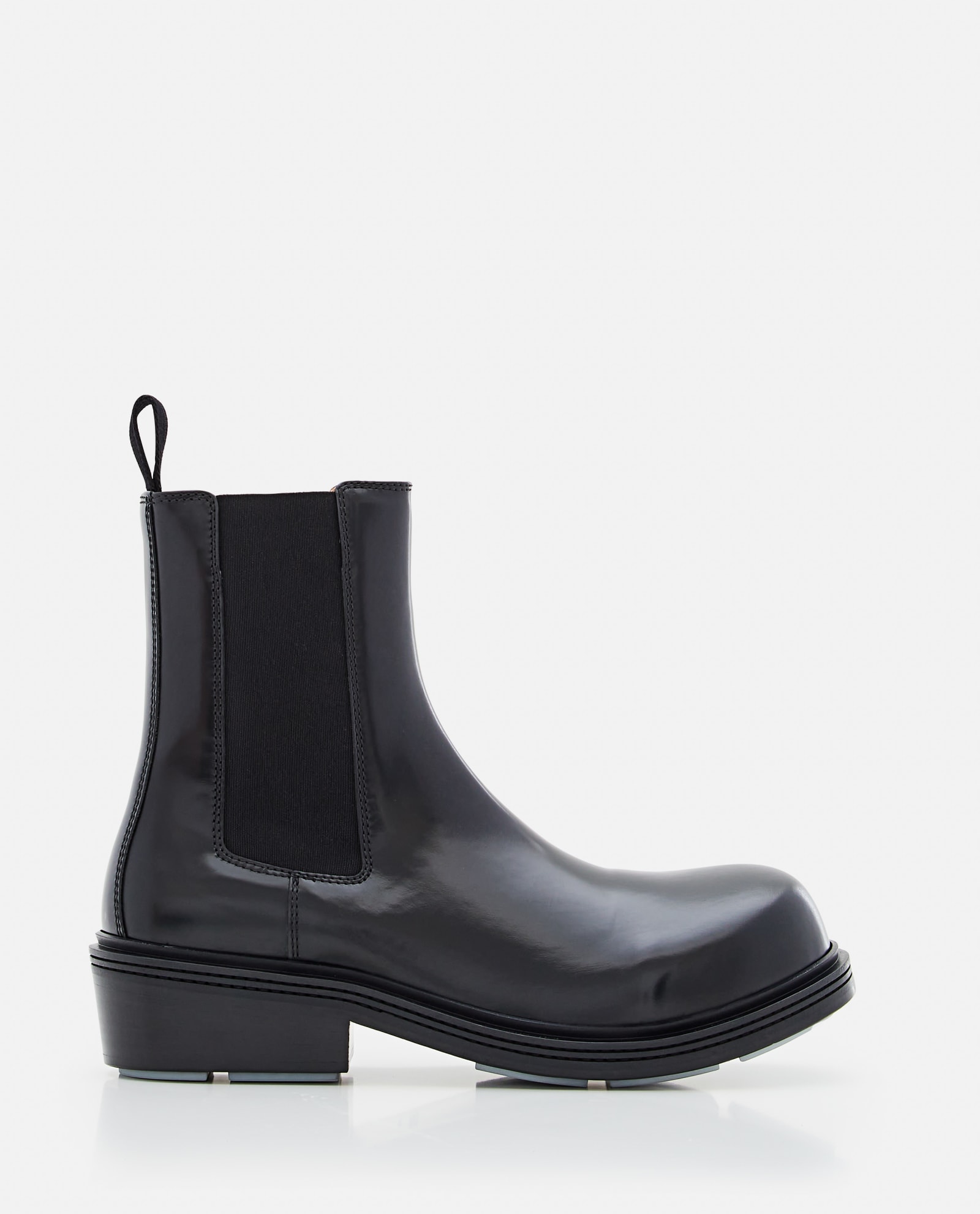 Bottega Veneta 黑色皮革消防员款短靴
