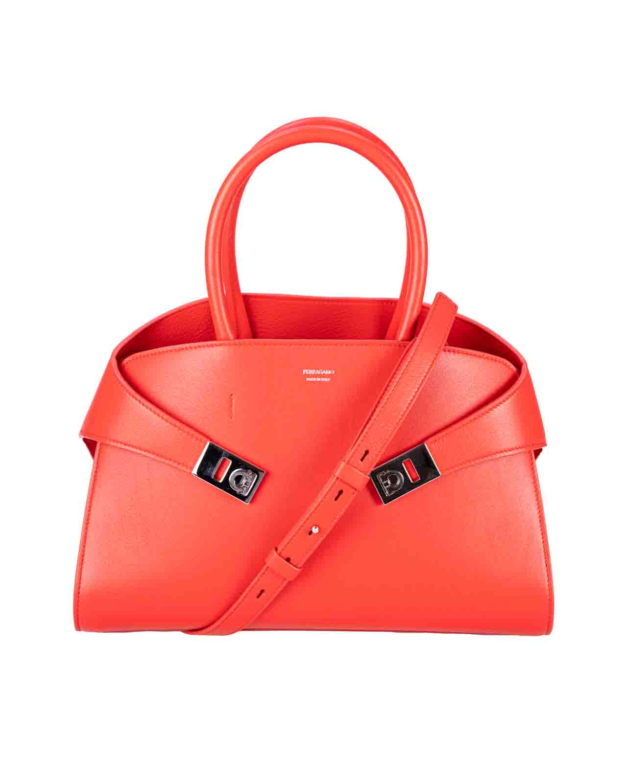 Salvatore Ferragamo包袋..红色