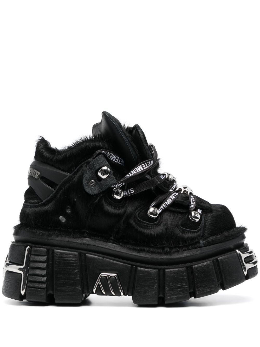 VETEMENTS 皮质厚底板鞋 - 黑色