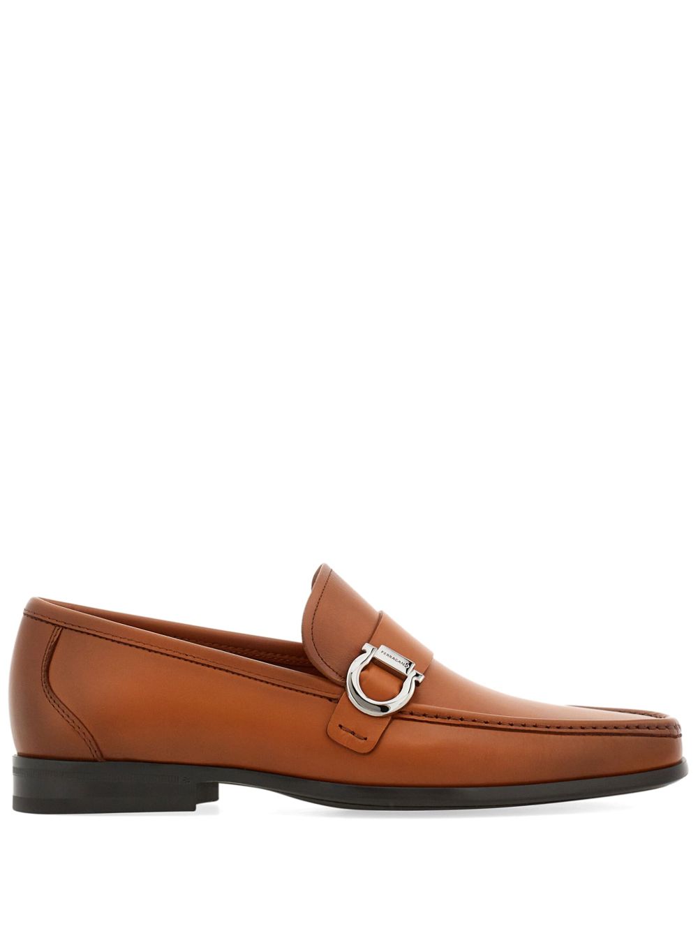 Ferragamo Gancini 标牌皮质乐福鞋 - 褐色
