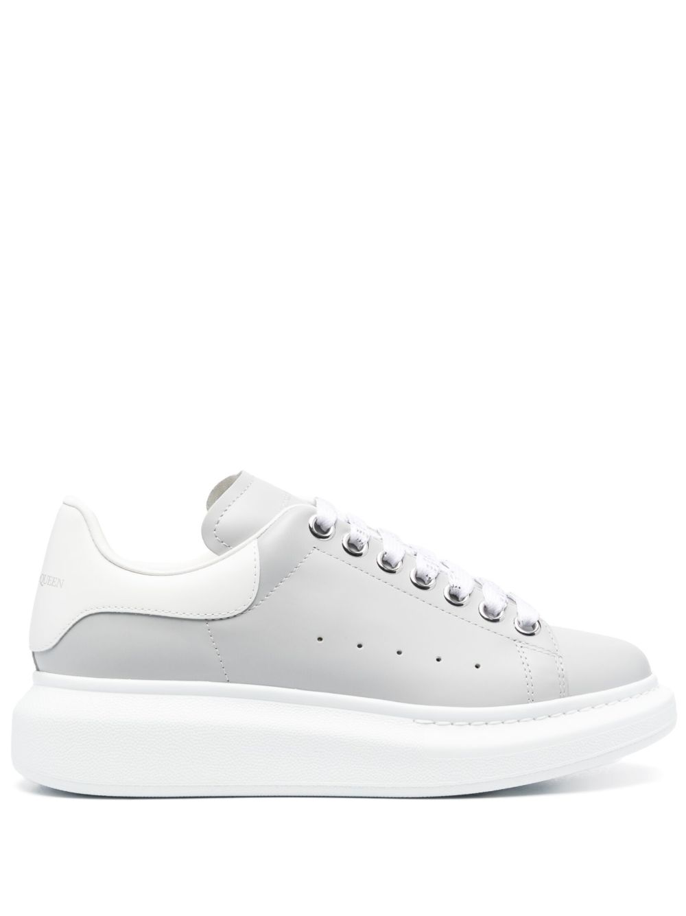 Alexander McQueen Oversized 系带运动鞋 - 灰色