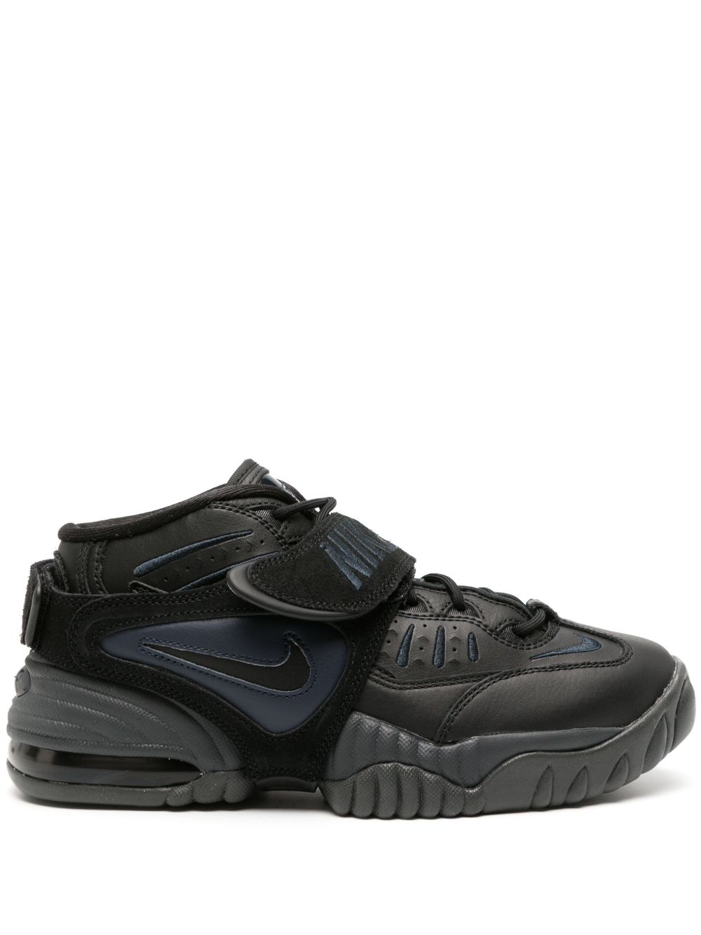 Nike Air Adjust Force 运动鞋 - 黑色