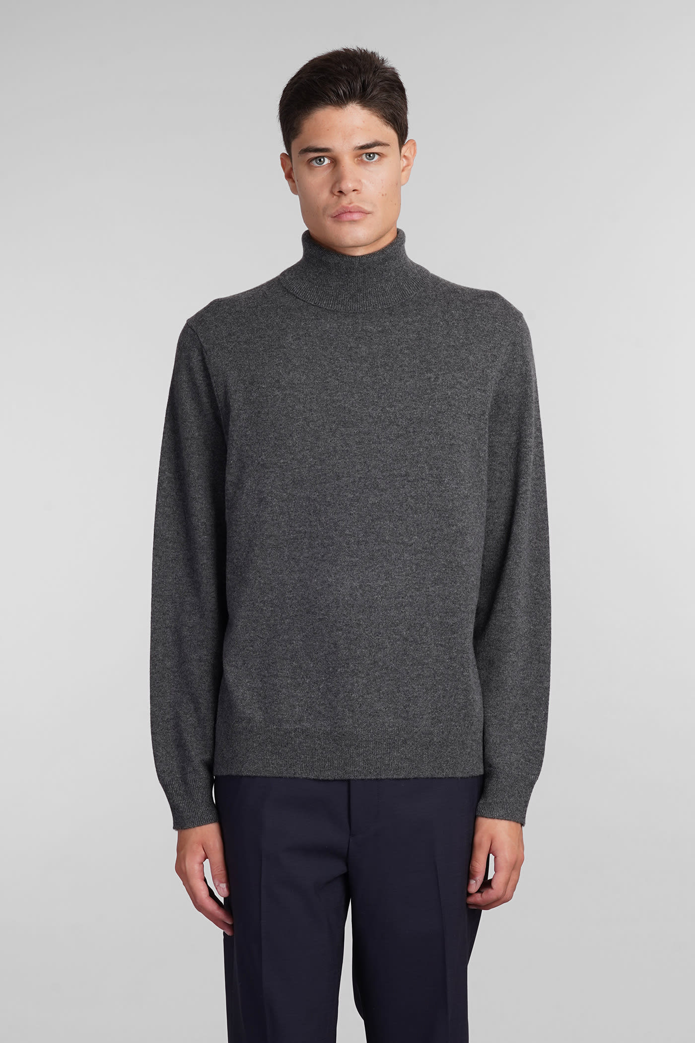 Theory Knitwear In Grey Cashmere