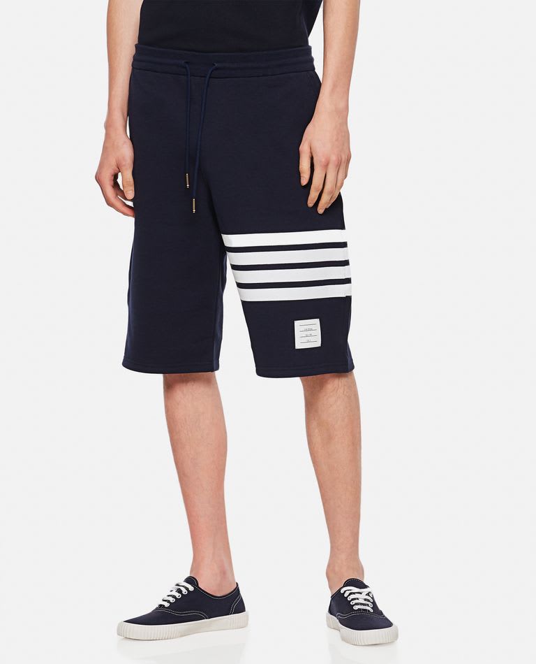 Thom Browne 经典拉绒短裤