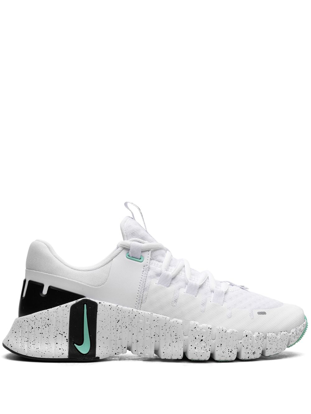 Nike Free Metcon 5 Emerald Rise 运动鞋 - 白色