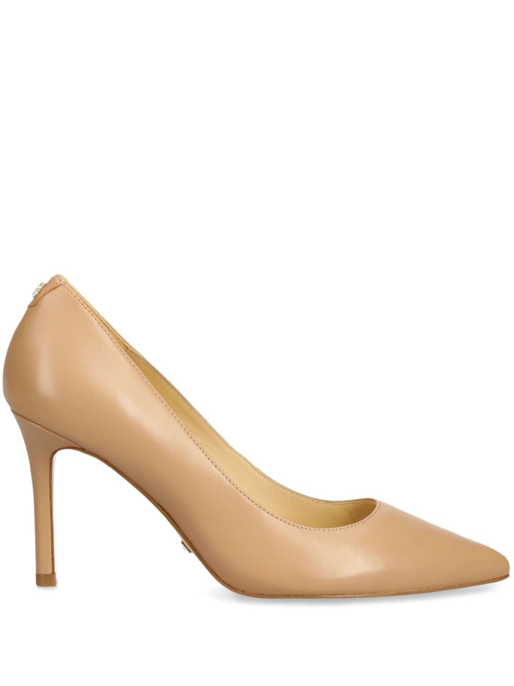 GUESS USA Dabbey 高跟鞋（8.6厘米） - 中性色