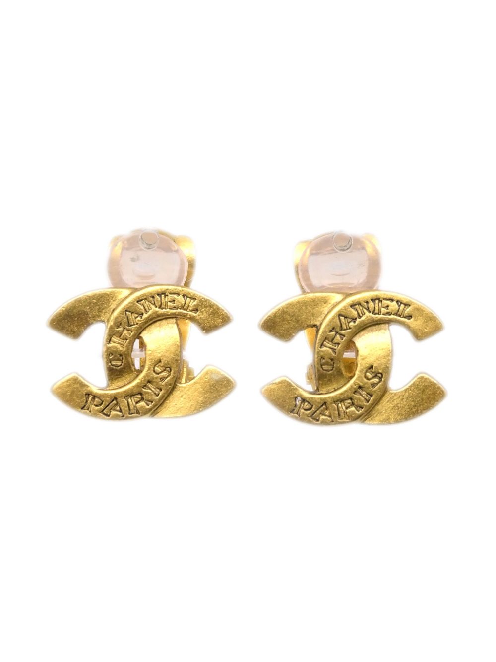 CHANEL Pre-Owned CC logo雕刻圆形夹扣式耳环（1999年典藏款） - 金色