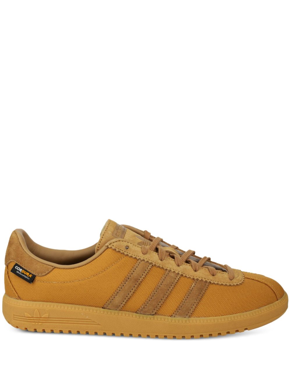 adidas Bermuda 运动鞋 - 褐色