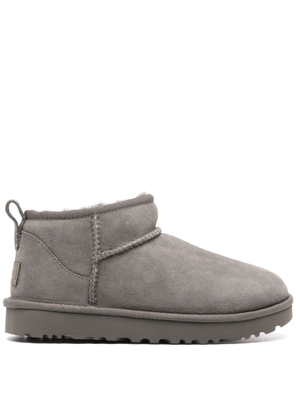 UGG Classic Ultra Mini 绒面皮短靴 - 灰色