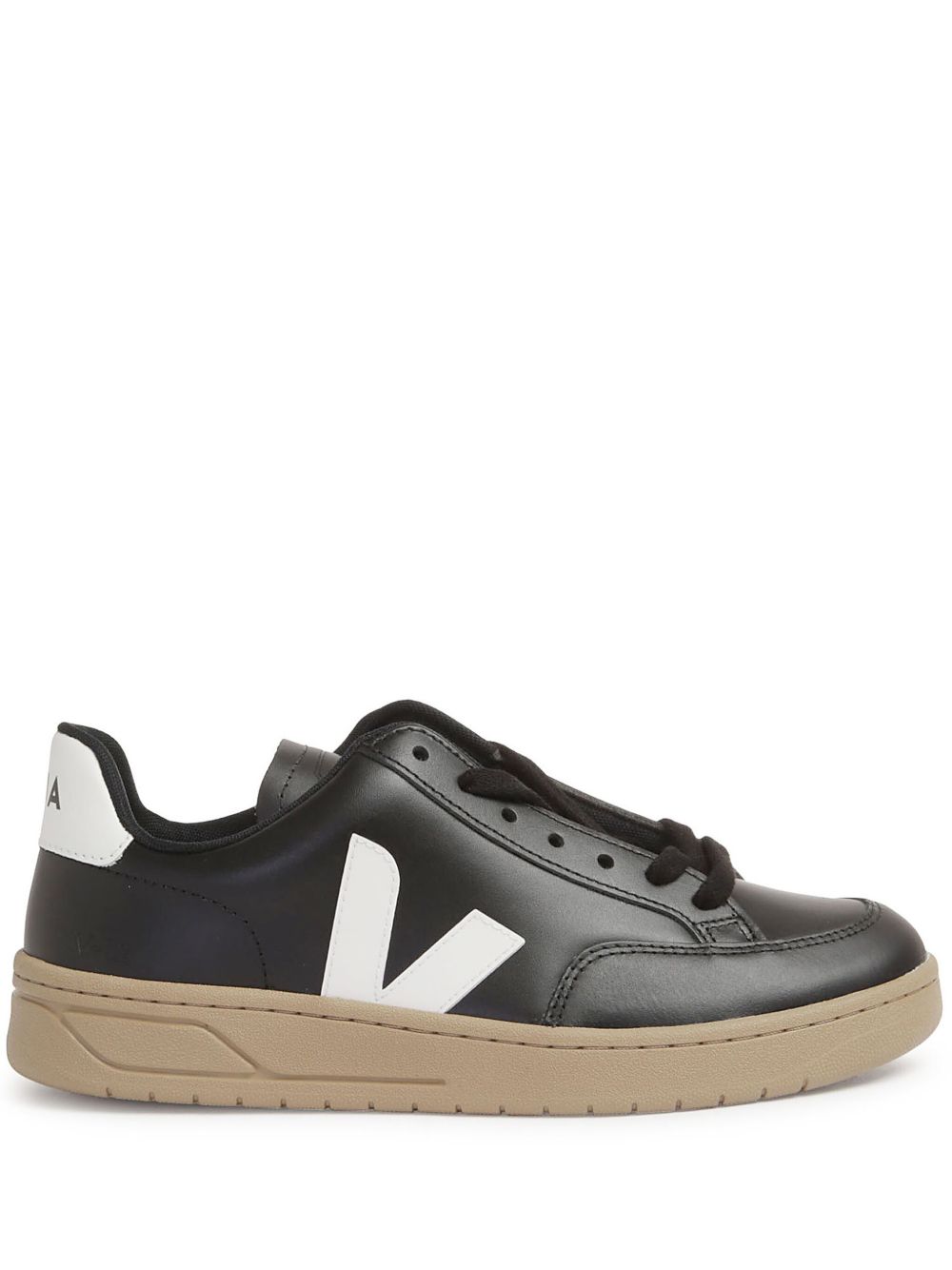 VEJA V-12 低帮运动鞋 - 黑色