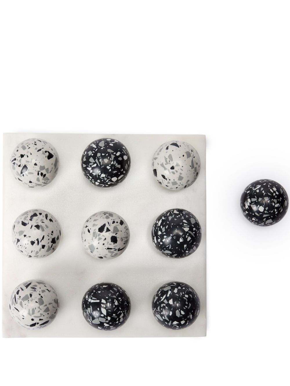 The Conran Shop Pietra Tic Tac Toe 游戏（25厘米 x 25厘米） - 黑色