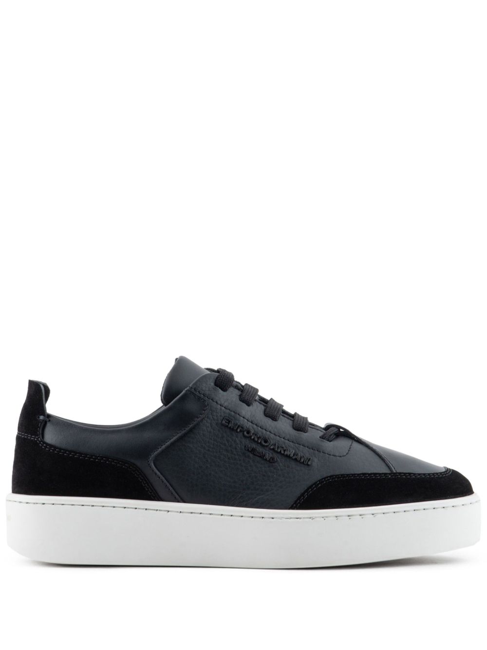 Emporio Armani logo标牌皮质运动鞋 - 黑色