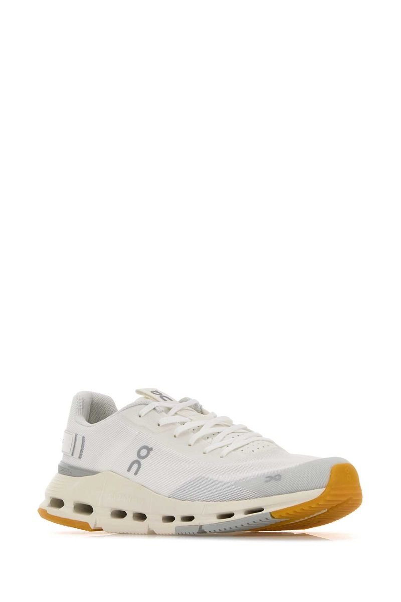 On Running 'Cloudnova Form 2' Sneakers