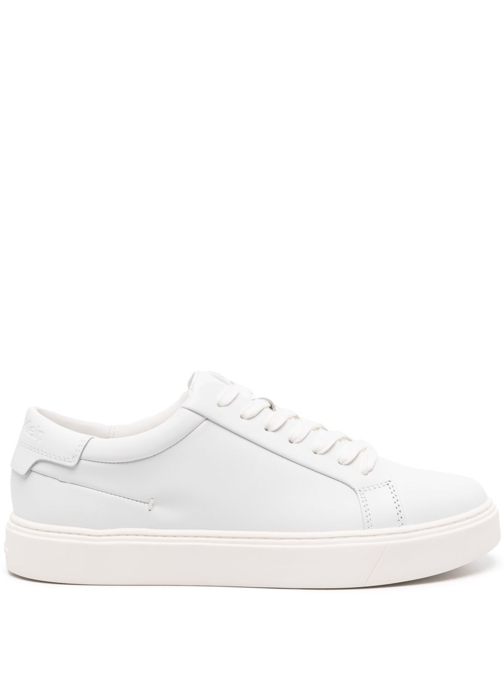 Calvin Klein logo凹面压花皮质运动鞋 - 白色