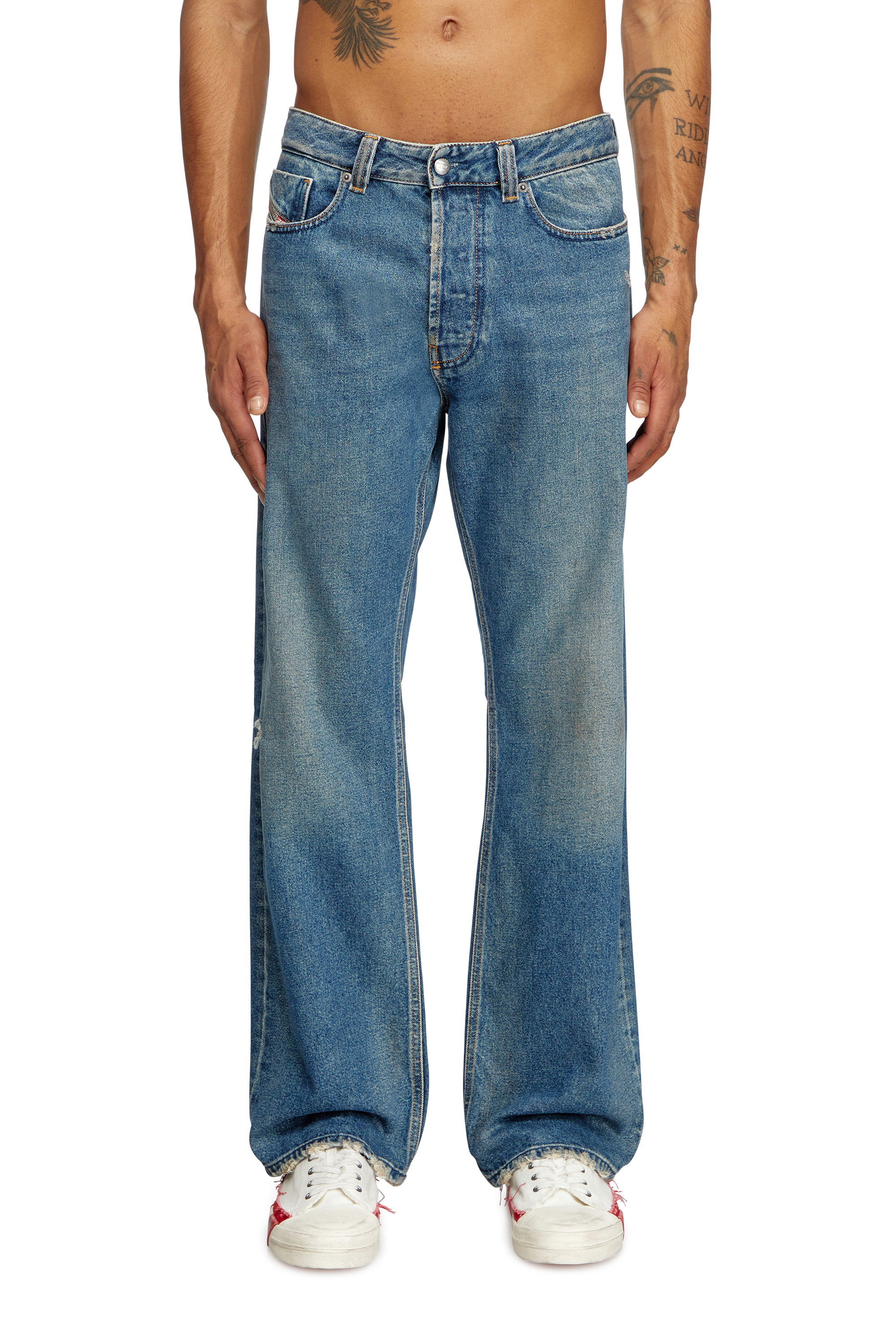 Diesel - Relaxed Jeans - 1980 D-Eeper - Jeans - Man - Blue