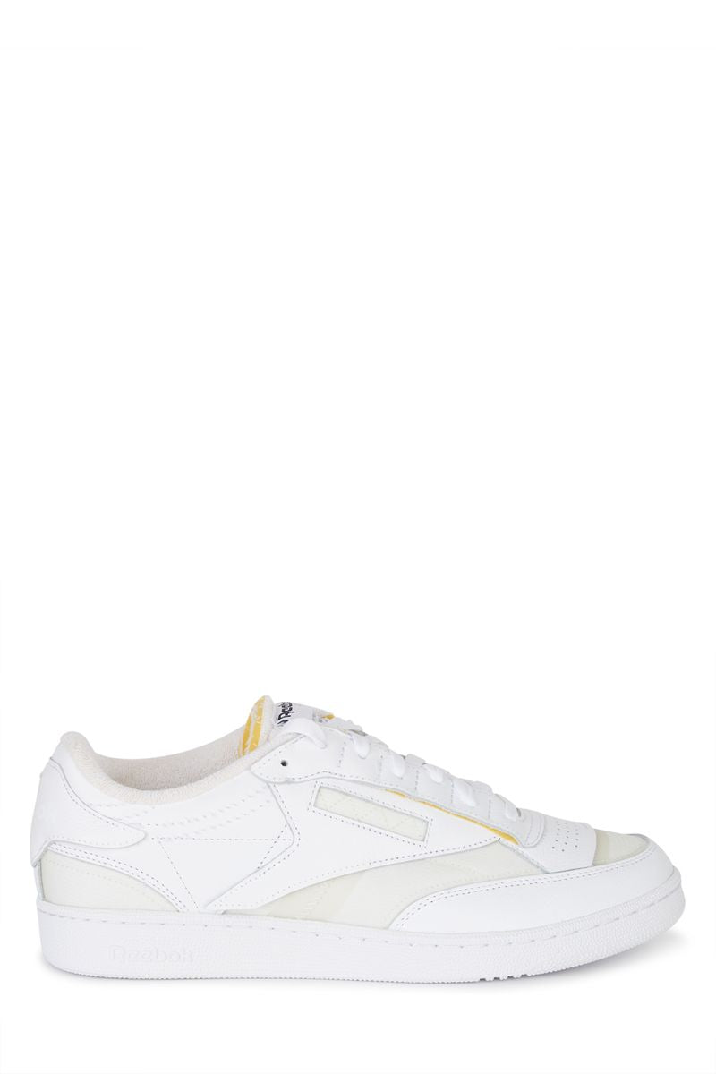 Reebok Sneakers