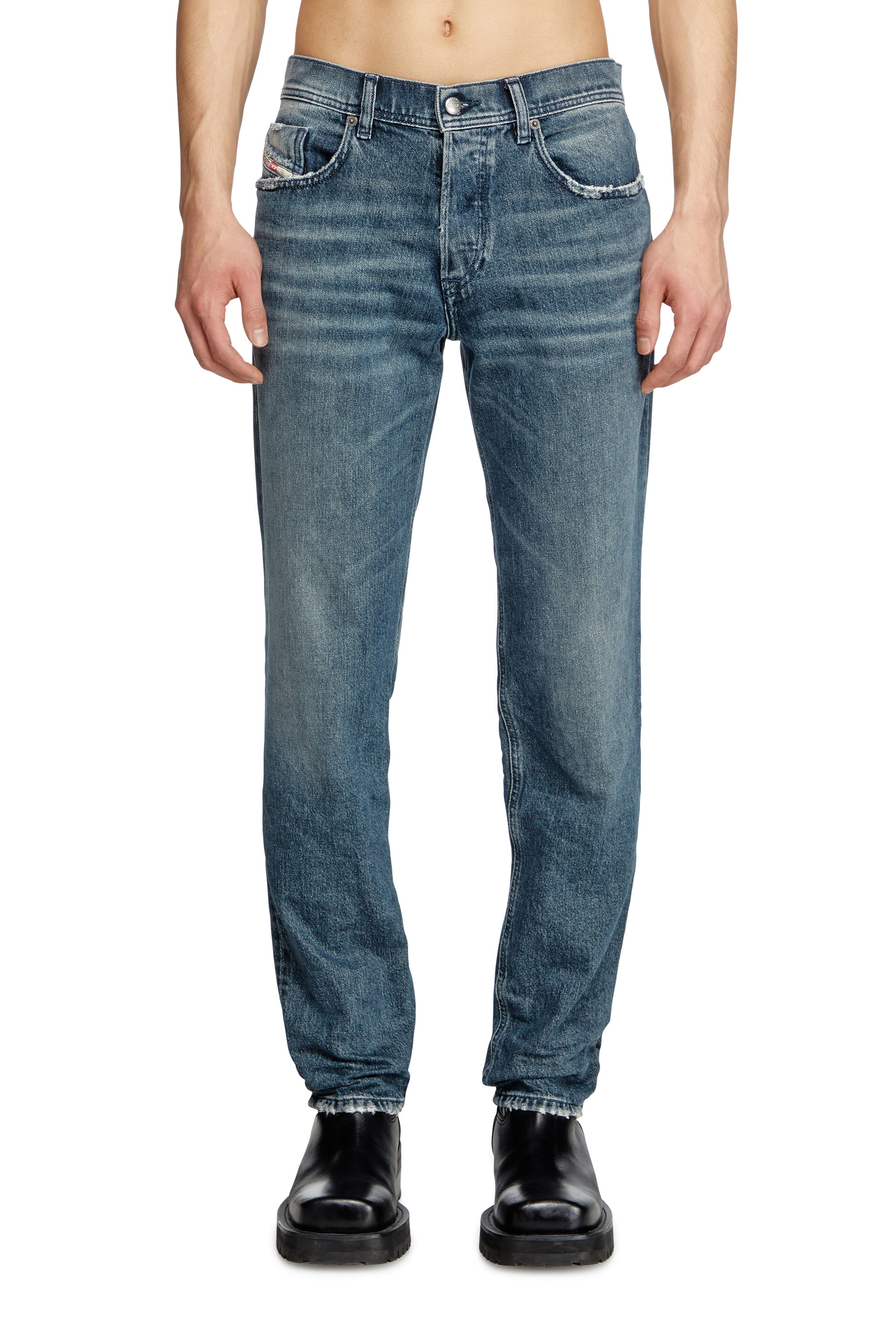 Diesel - Regular Jeans - 2023 D-Finitive - Jeans - Man - Blue