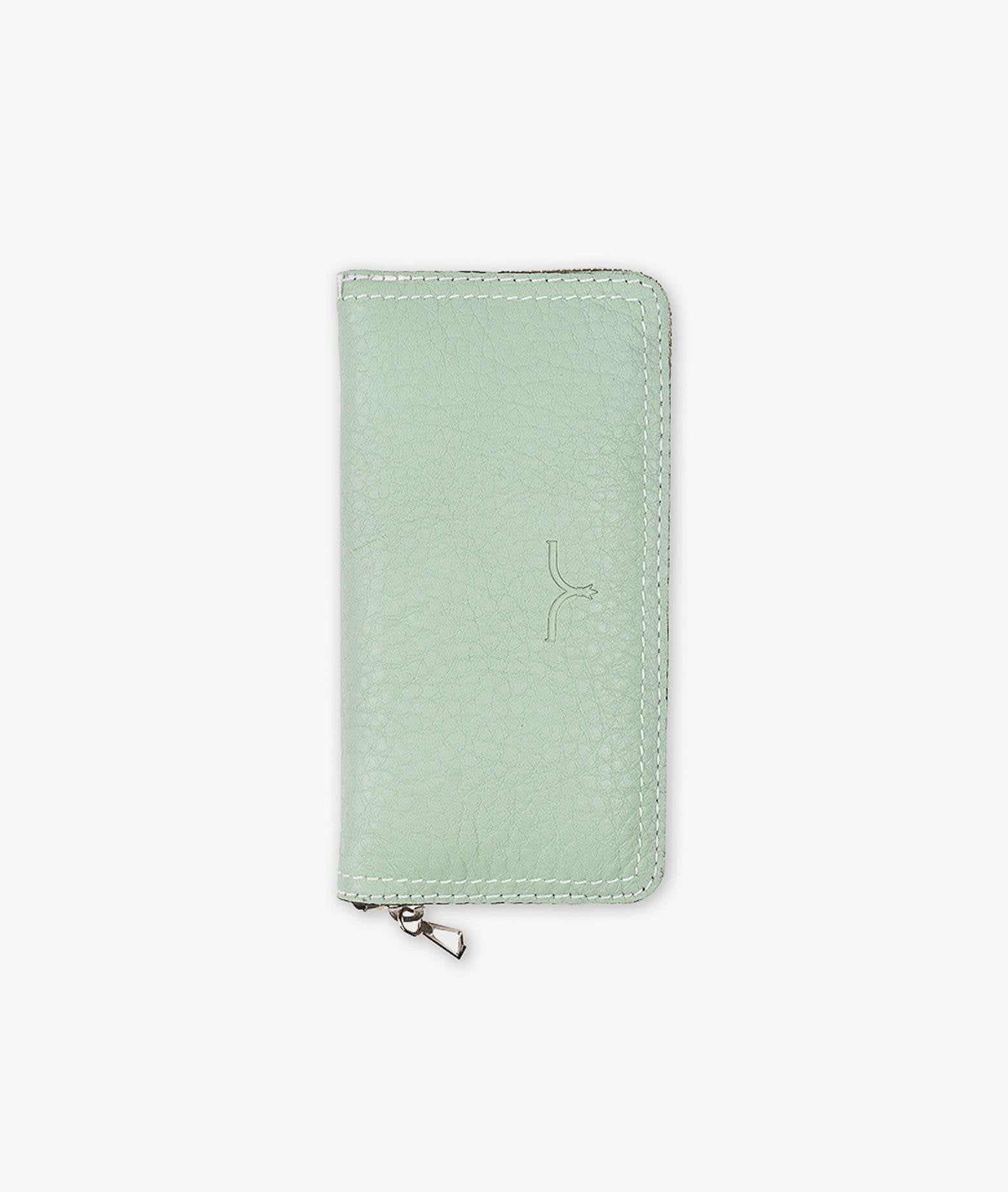 Larusmiani Manicure Set - Mtoto Beauty