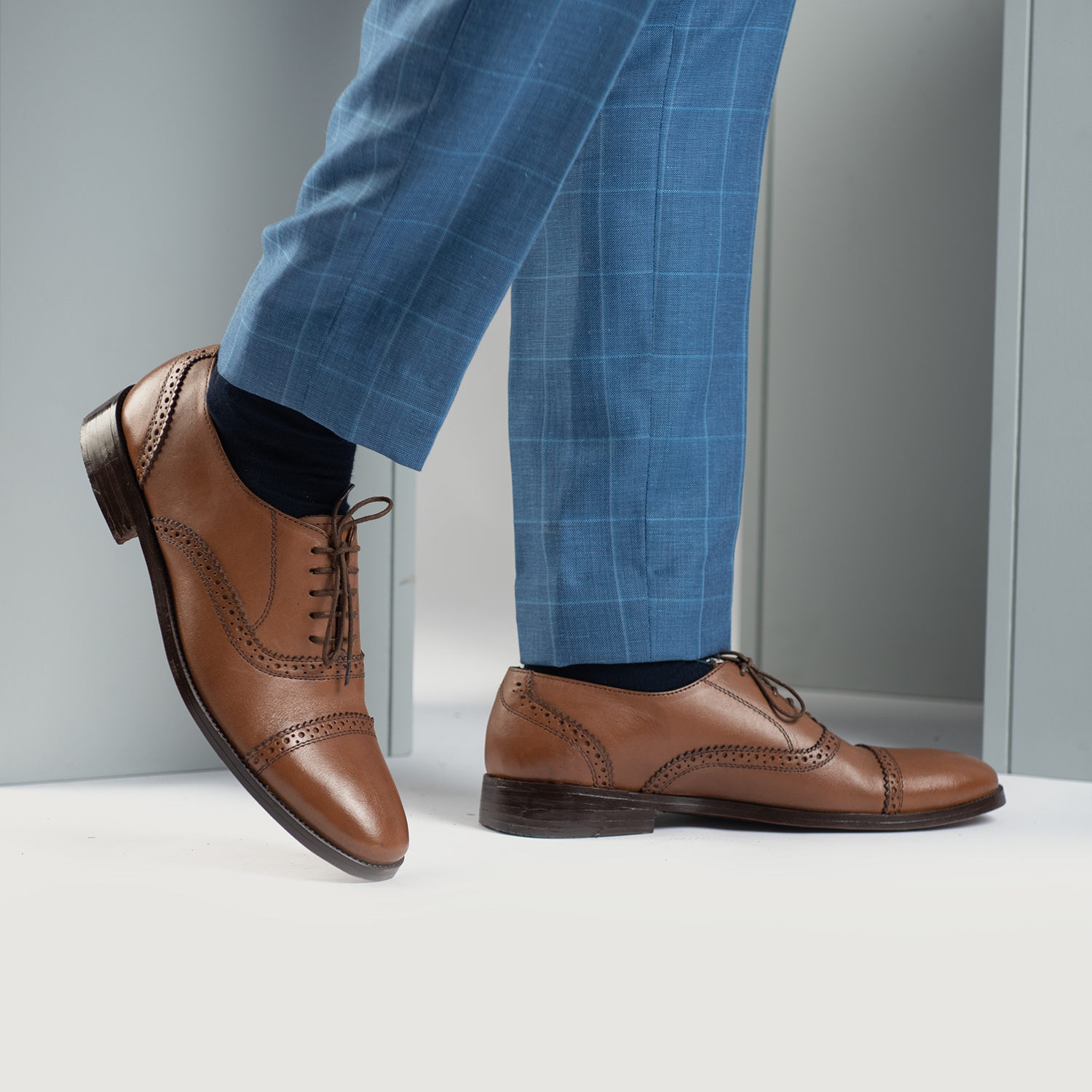 Greyson Brogues Oxford Tan Leather Shoes