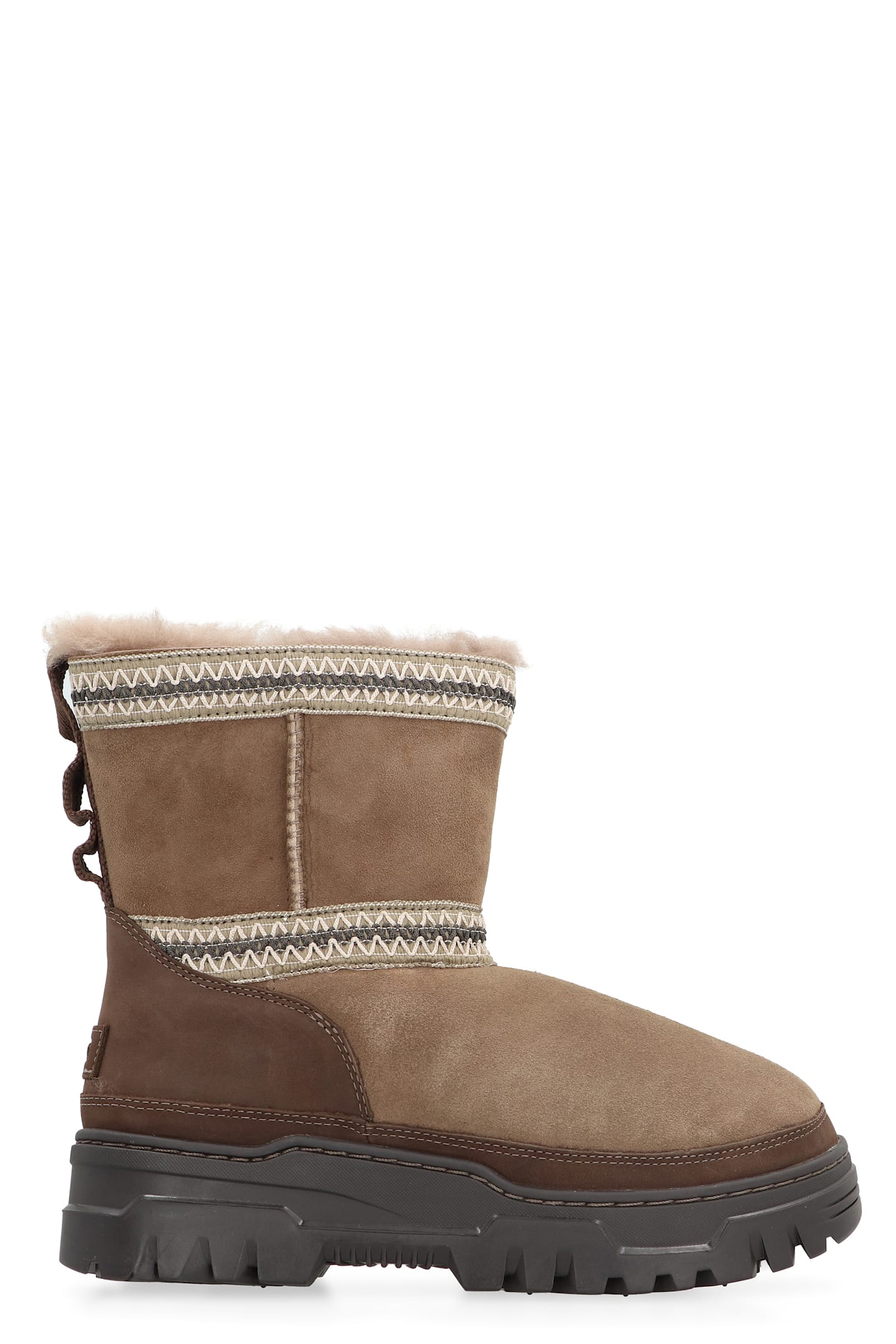 UGG Classic Mini Trailgazer Boots
