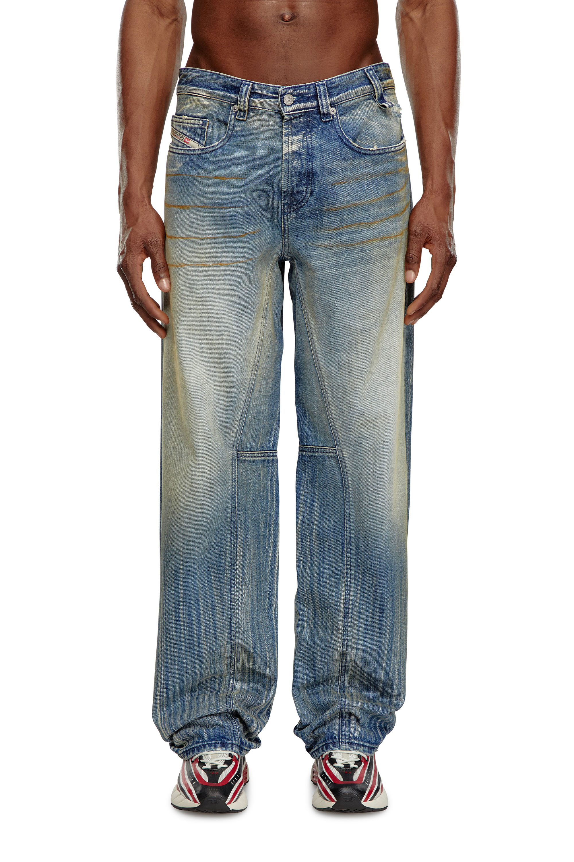 Diesel - Relaxed Jeans - 2001 D-Macro - Jeans - Man - Blue