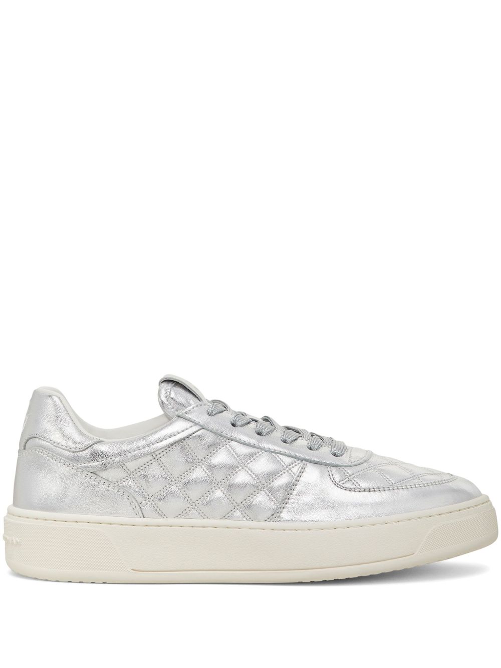 Stuart Weitzman Courtside Sleek 金属感运动鞋 - 银色