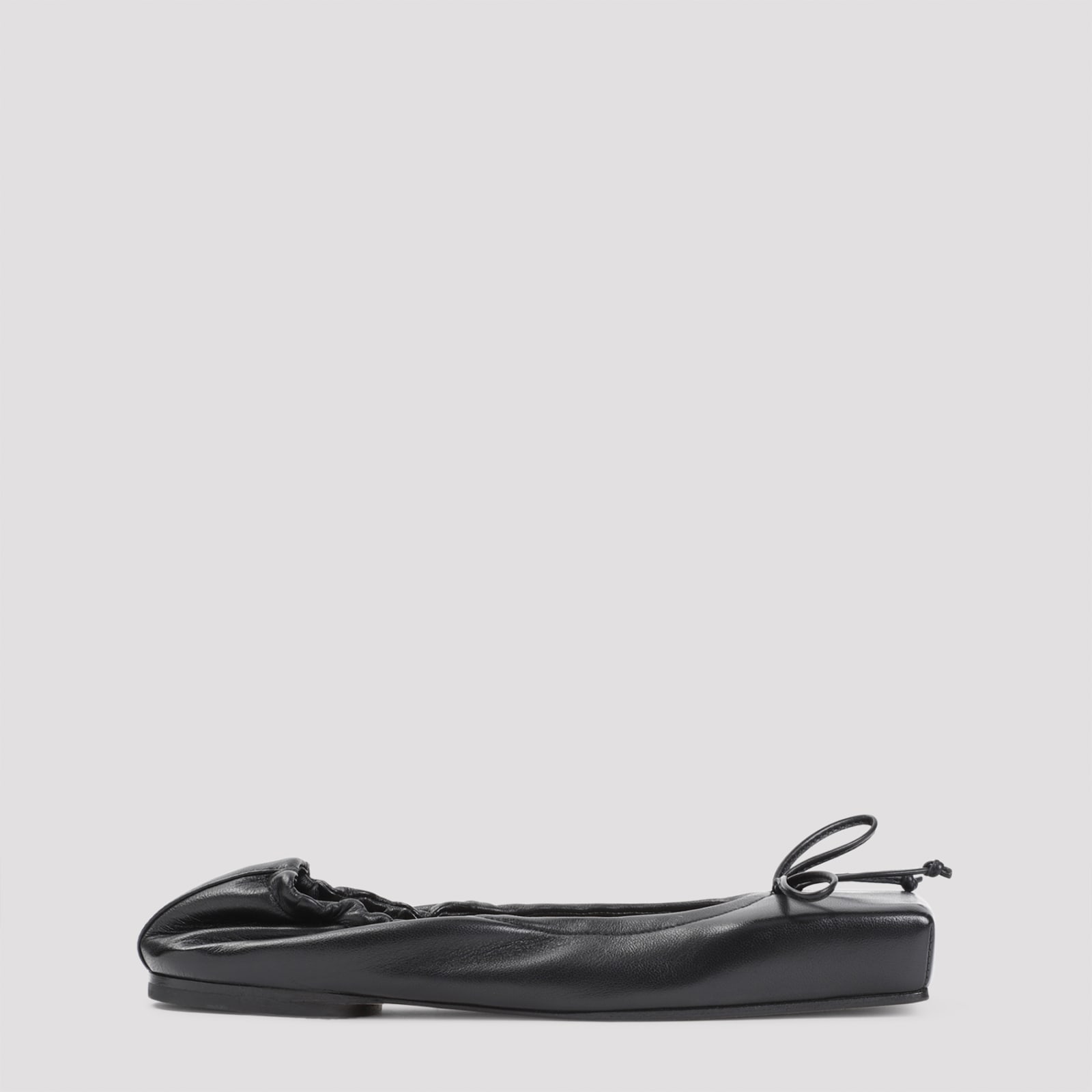 Jacquemus 芭蕾舞平底鞋