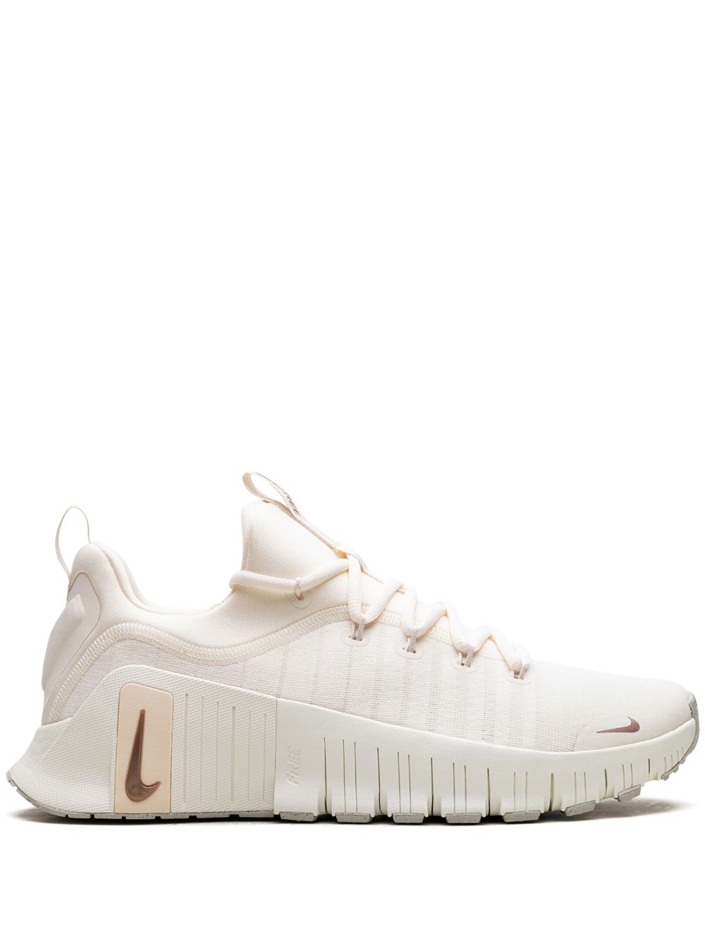 Nike Free Metcon 6 Pale Ivory/ Guava Ice/ Sail/Metallic Red Bronze 运动鞋 - 中性色