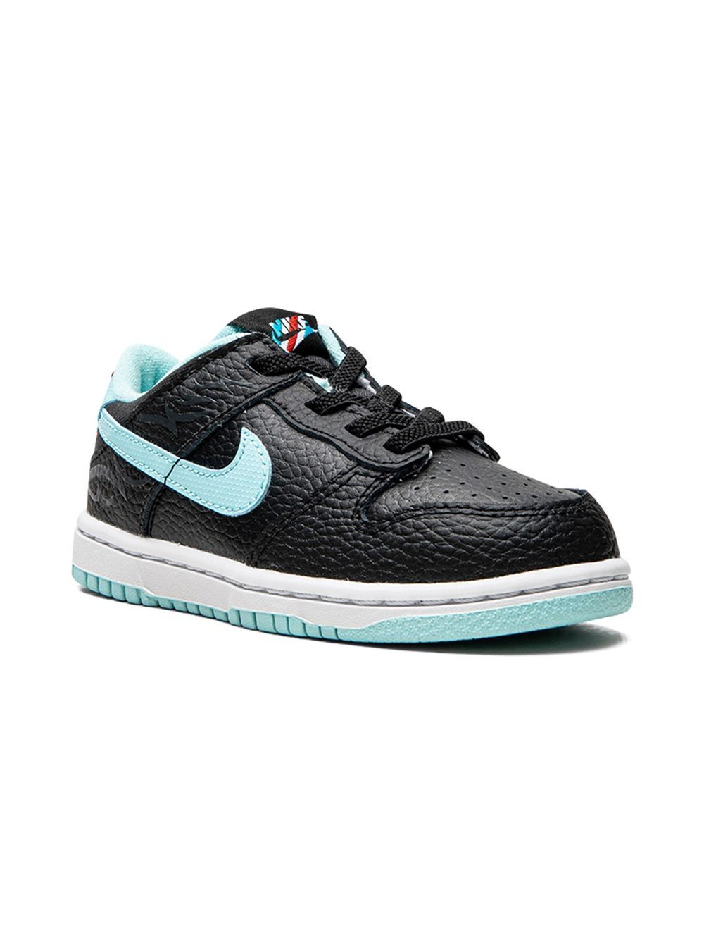 Nike Kids Dunk Low SE 运动鞋 - 黑色