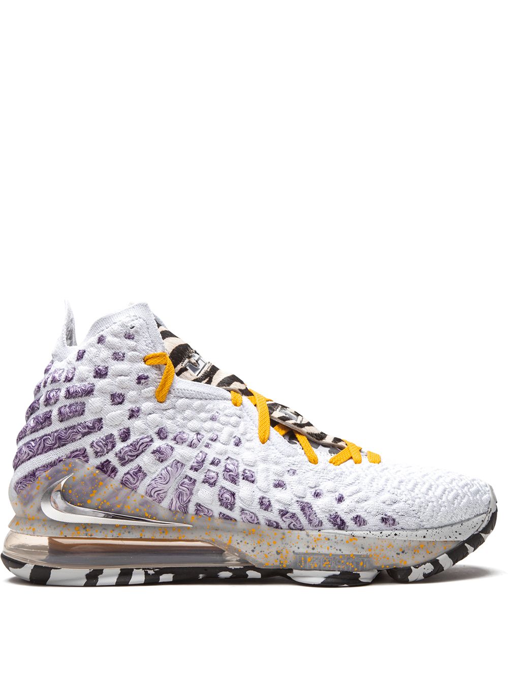 Nike LeBron XVII 运动鞋 - 白色