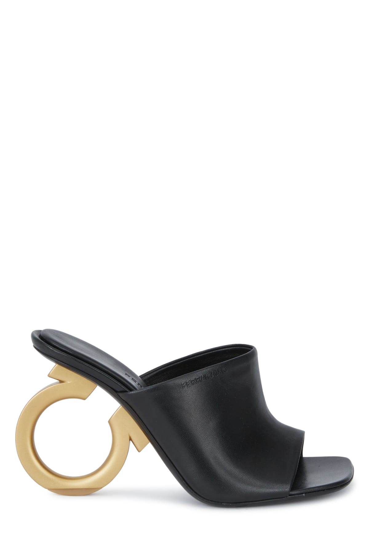 Ferragamo 高跟鞋
