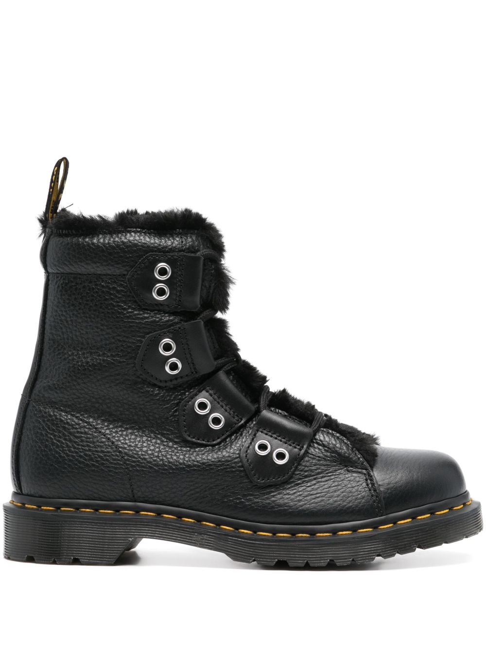 Dr. Martens Milled 靴子 - 黑色