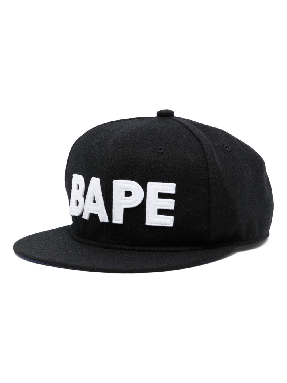 A BATHING APE® logo贴花平檐棒球帽 - 黑色