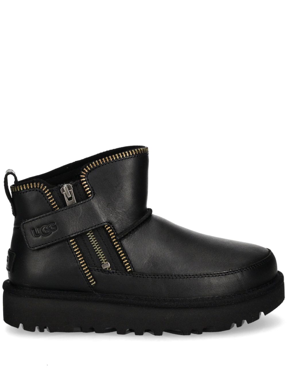 UGG Classic Mini Moto 靴子 - 黑色