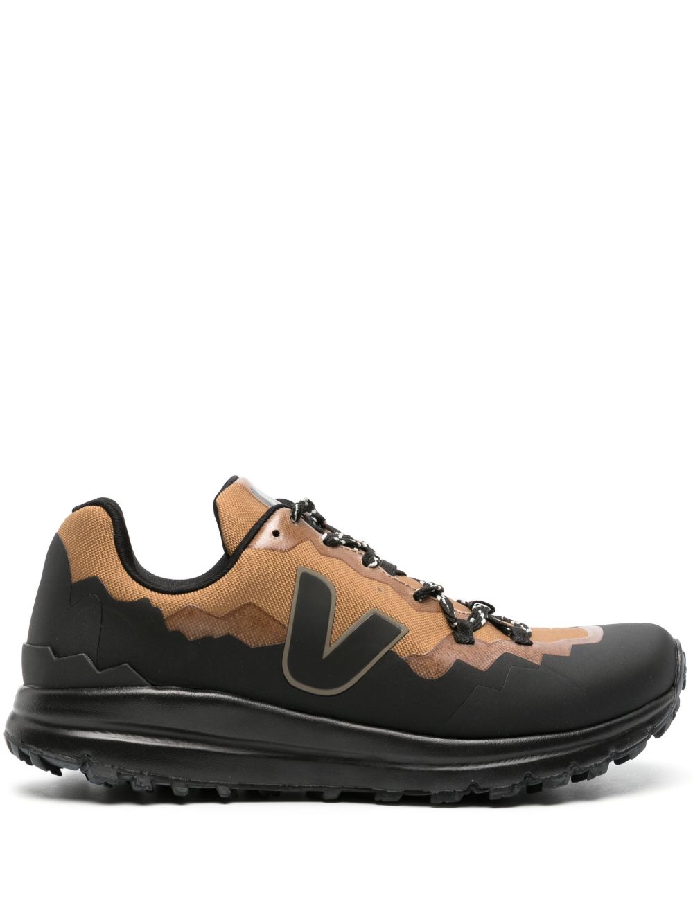 VEJA Fitz Roy 低帮运动鞋 - 褐色