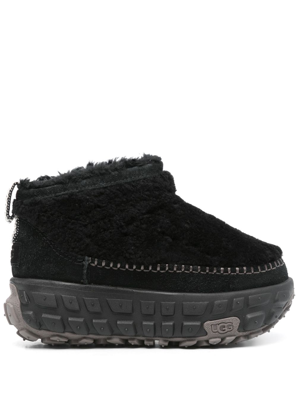 UGG Venture Daze Ultra Mini Cozy 短靴 - 黑色