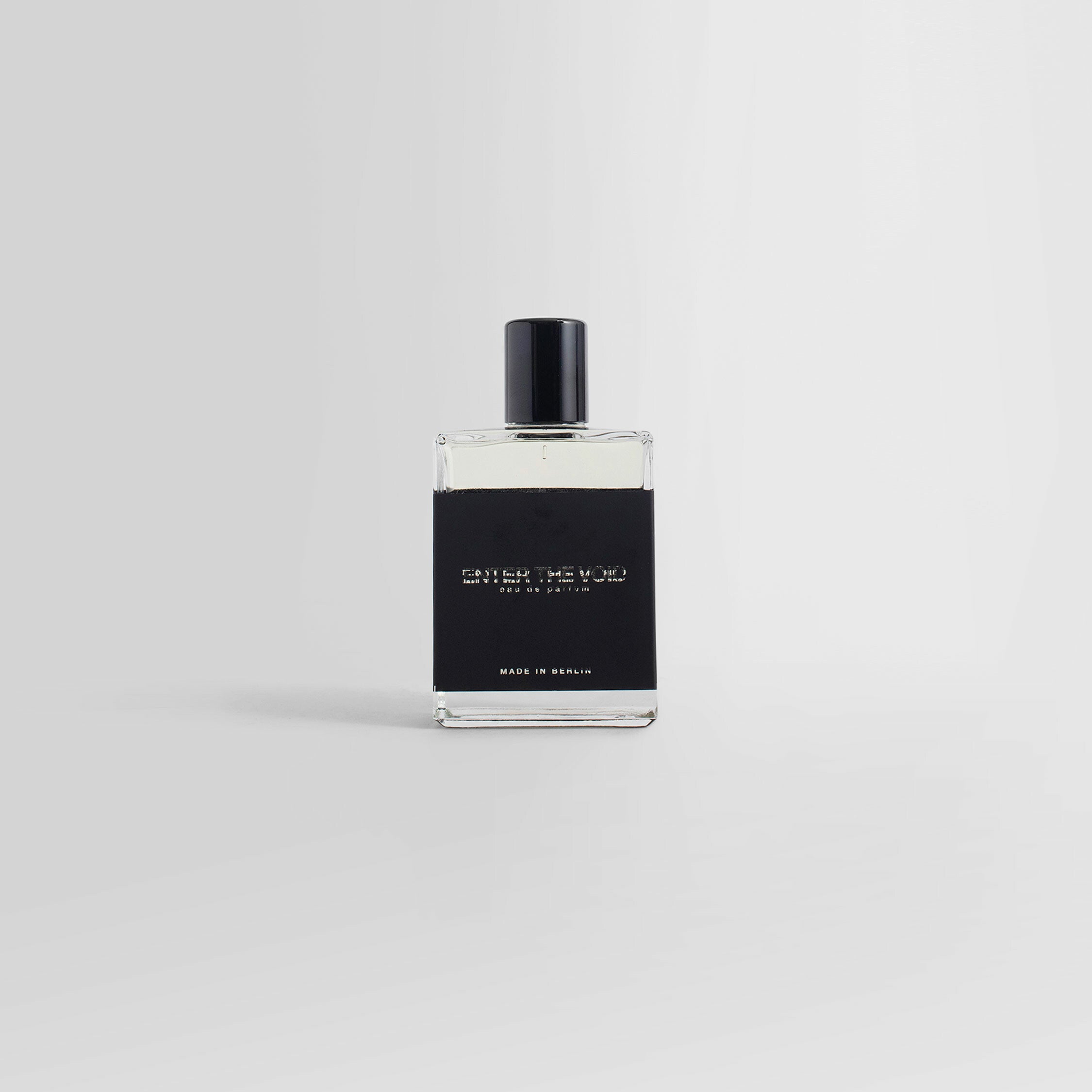 MOTH AND RABBIT UNISEX COLORLESS PERFUMES