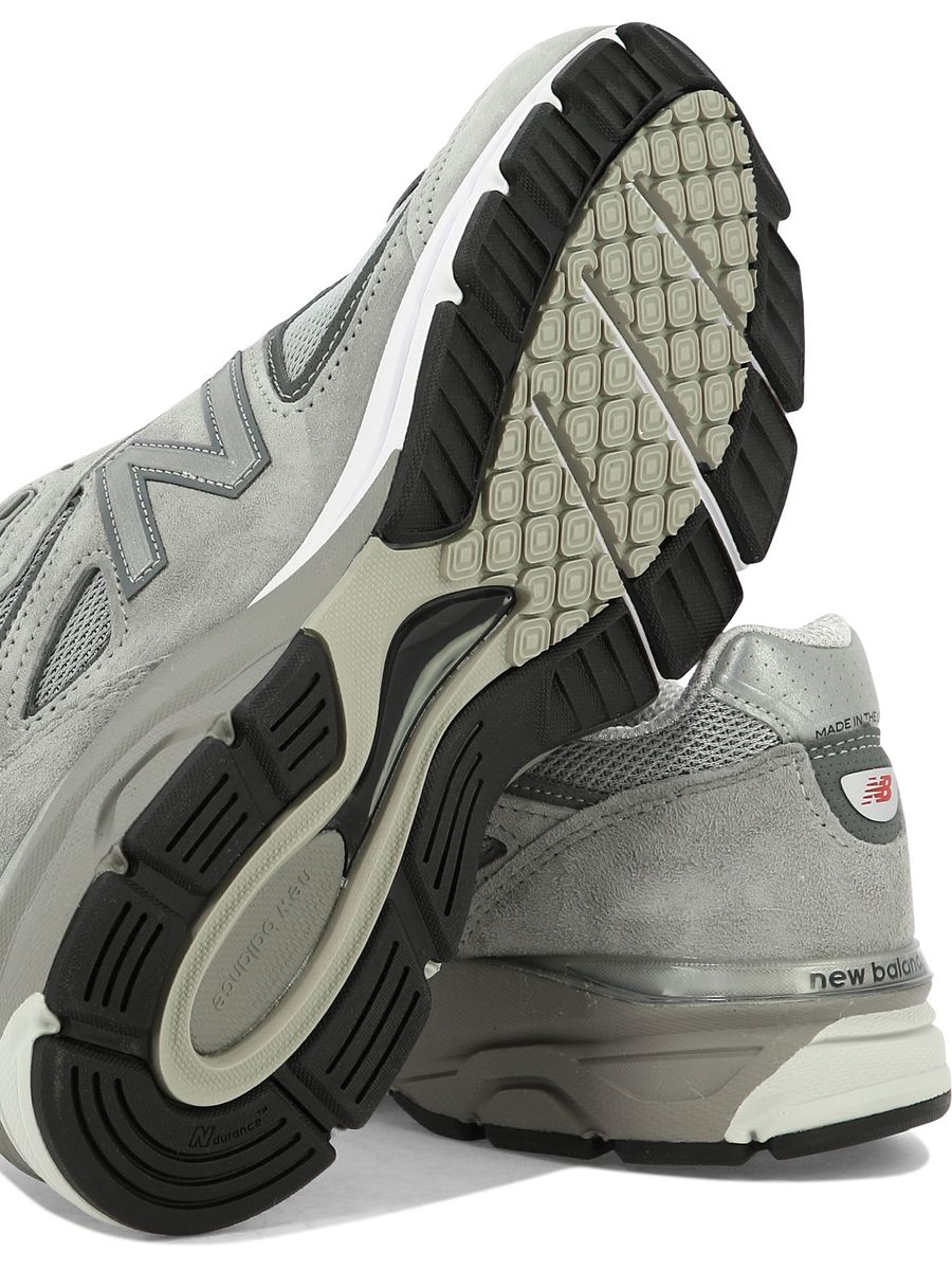 New Balance 运动鞋