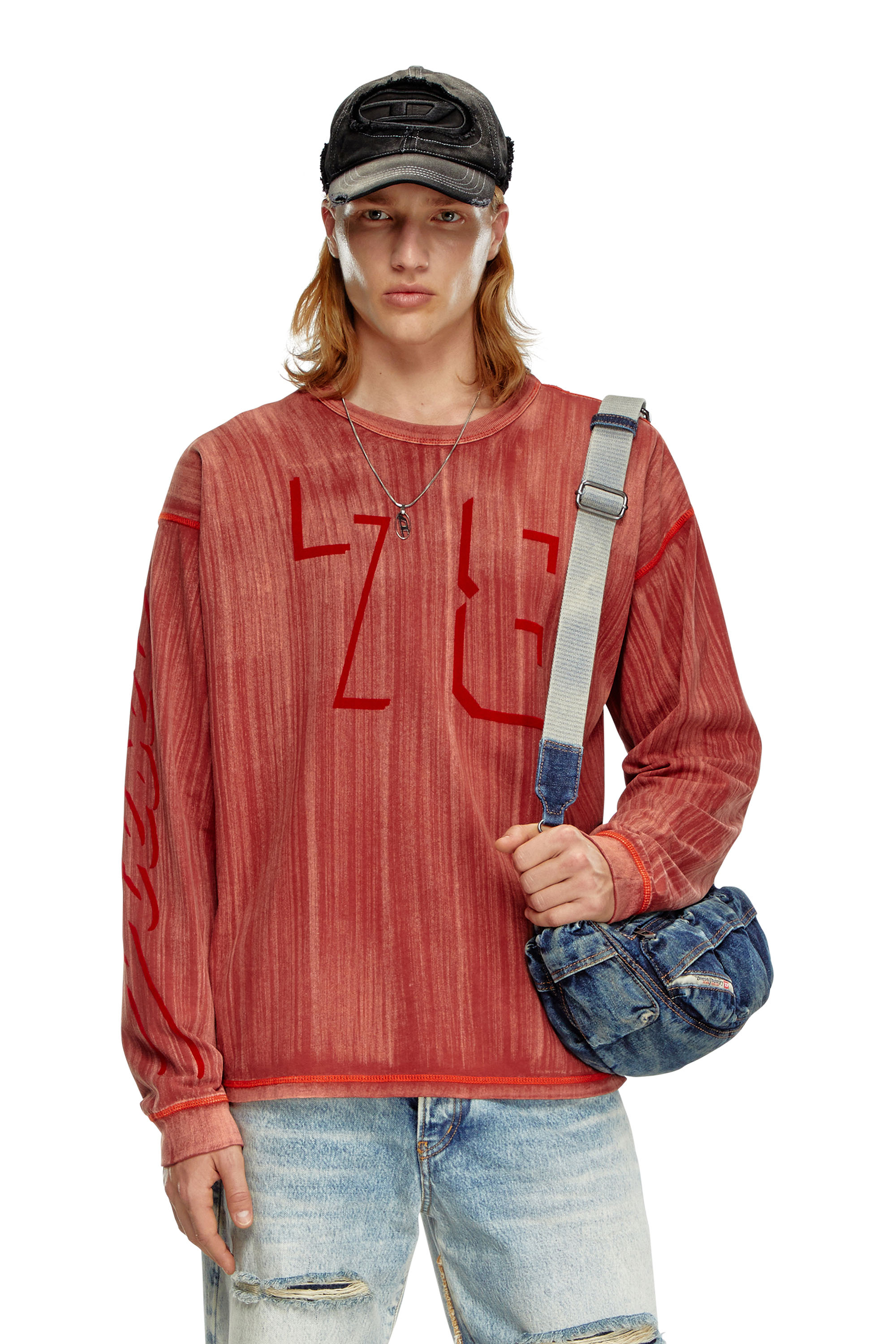 Diesel - Long-sleeve T-shirt with brushstroke fading - T-Shirts - Man - Red