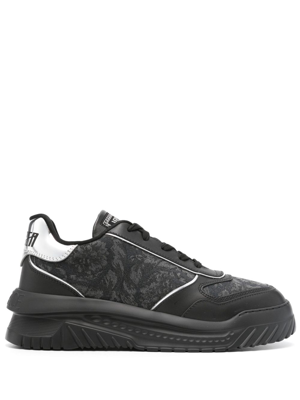 Versace Odissea Barocco Silhouette 提花运动鞋 - 黑色